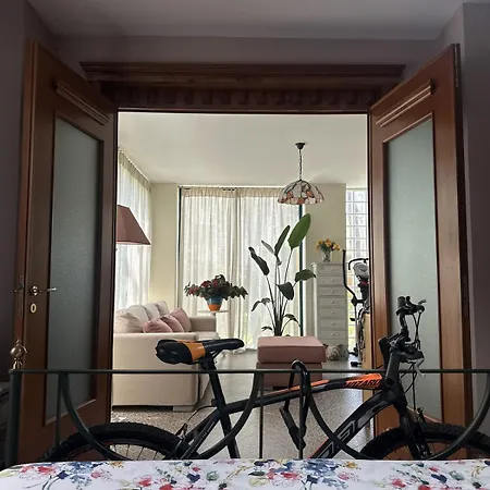 Seaside Garden Oasis Appartement