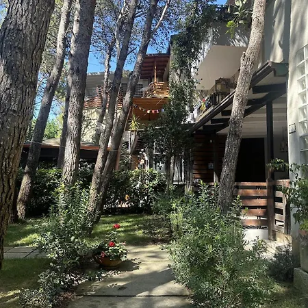 Seaside Garden Oasis Golem (Tirana)