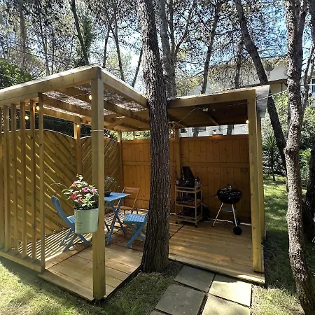 Seaside Garden Oasis * Golem (Tirana)